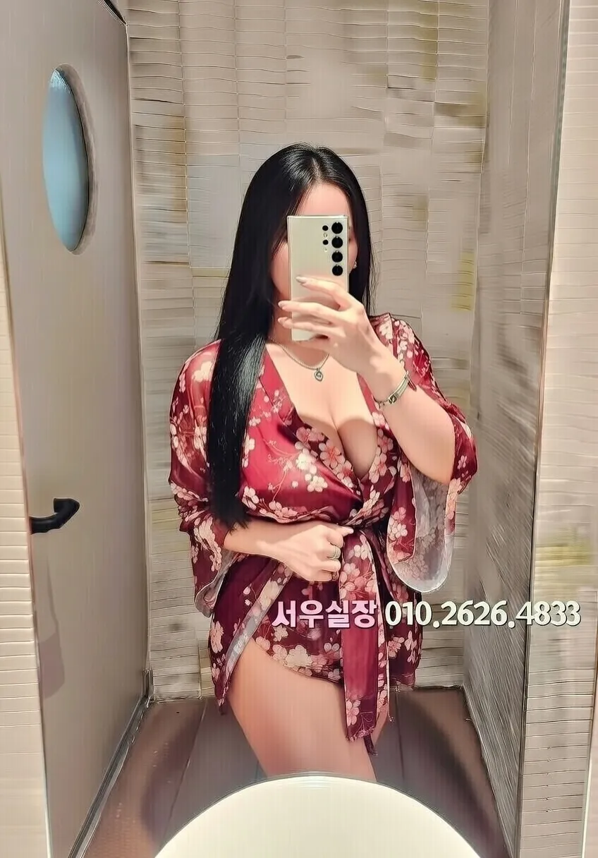 광장시장 란제리룸 프리미엄 라인업 3번 프로필