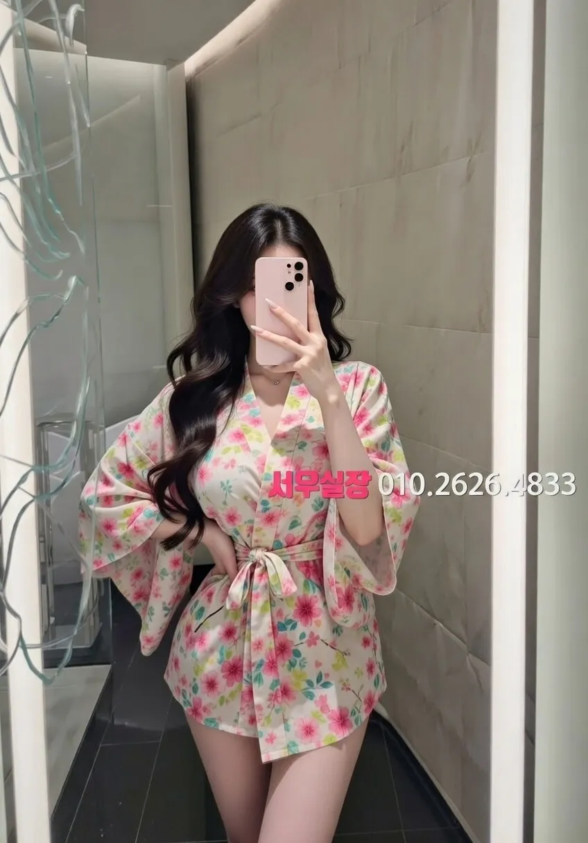 광장시장 미러룸 프리미엄 라인업 33번 프로필