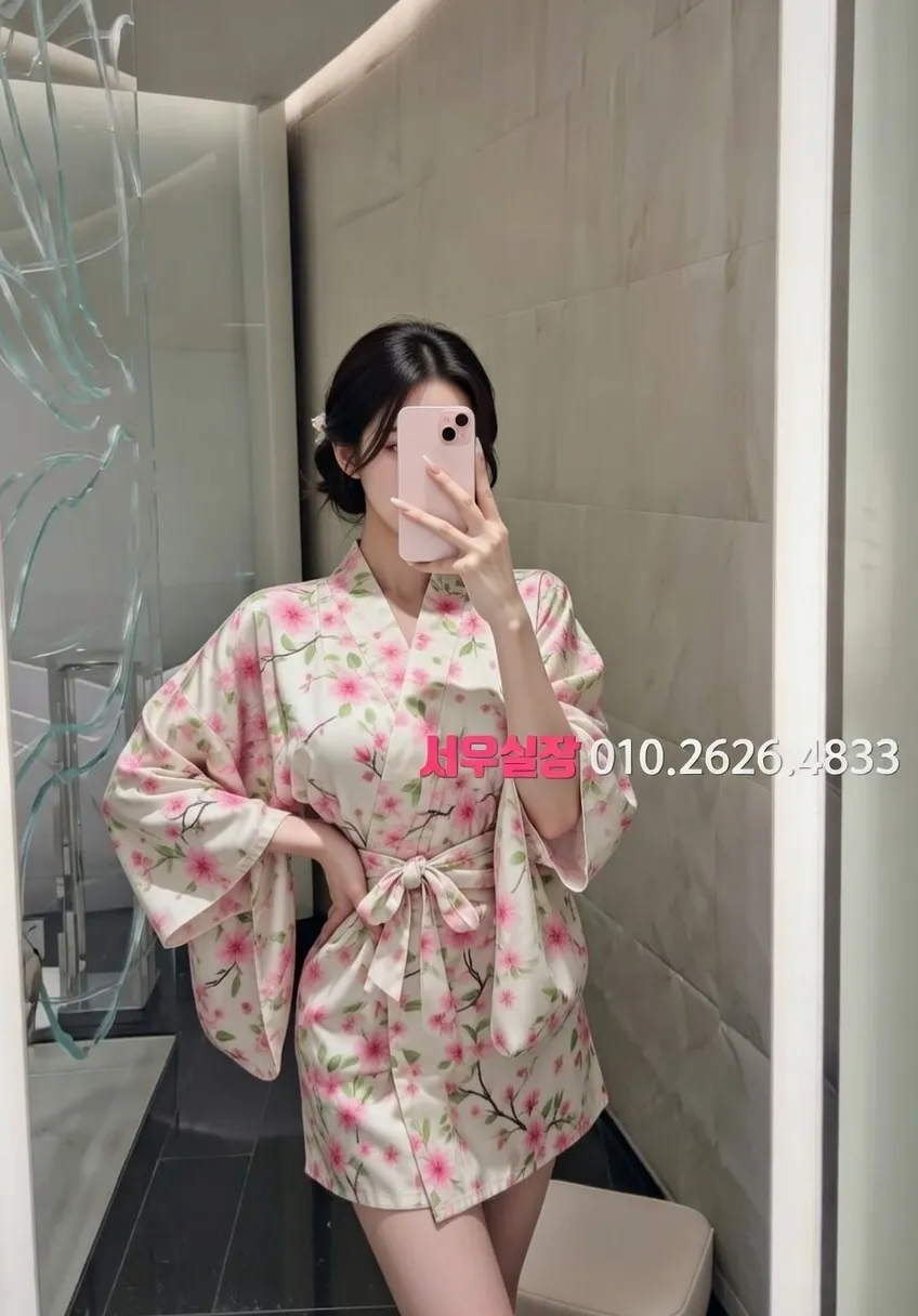 광장시장 가라오케 프리미엄 라인업 32번 프로필